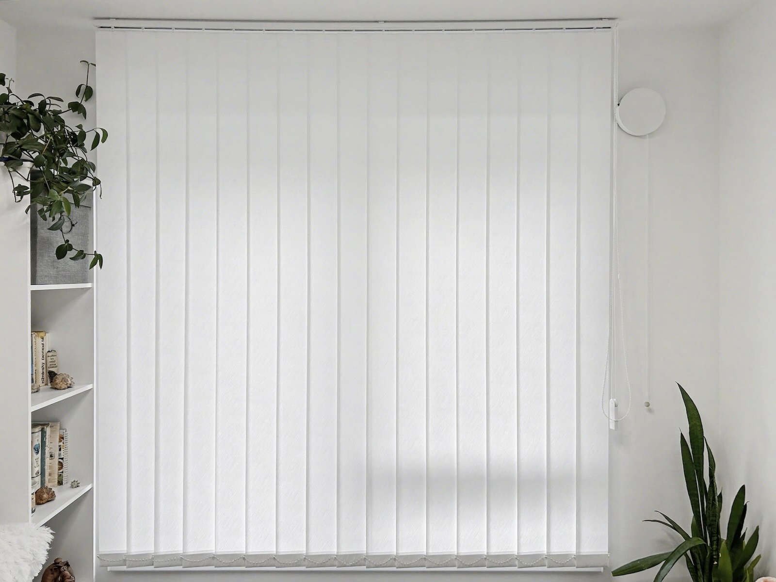 Vertikální žaluzie bílá