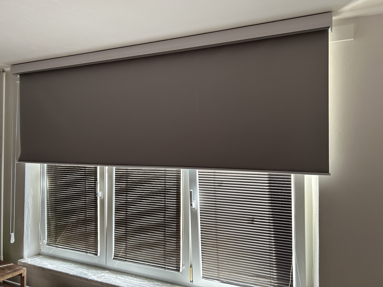 Látkové rolety blackout pokoj