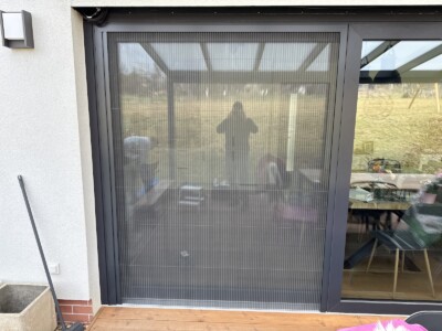 Plisé síť antracit