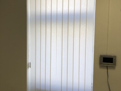 Vertikální žaluzie bílá