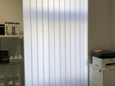 Vertikální žaluzie bílá