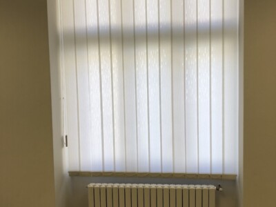 Vertikální žaluzie bílá