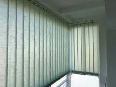 Zastínění lodžie zelené rohové