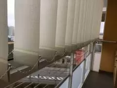 Zastínění lodžie světlé detail 2